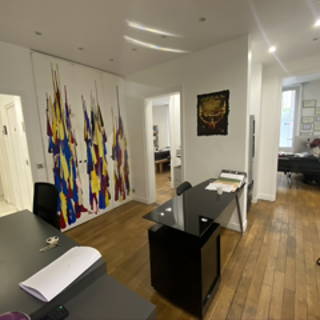 Bureau privé 26 m² 7 postes Location bureau Rue du Général Delanne Neuilly-sur-Seine 92200 - photo 4